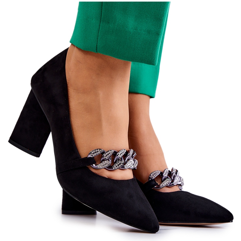 S.Barski Mokkapumput ketjulla Musta Alamoss