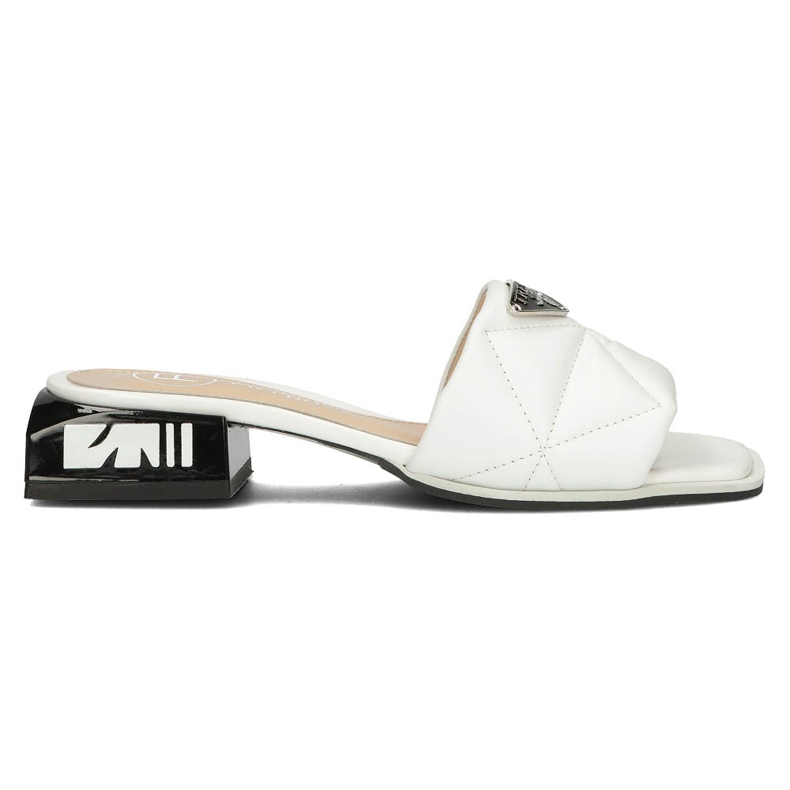 Nahkaiset tossut Filippo DK3905 / 22 Wh valkoinen