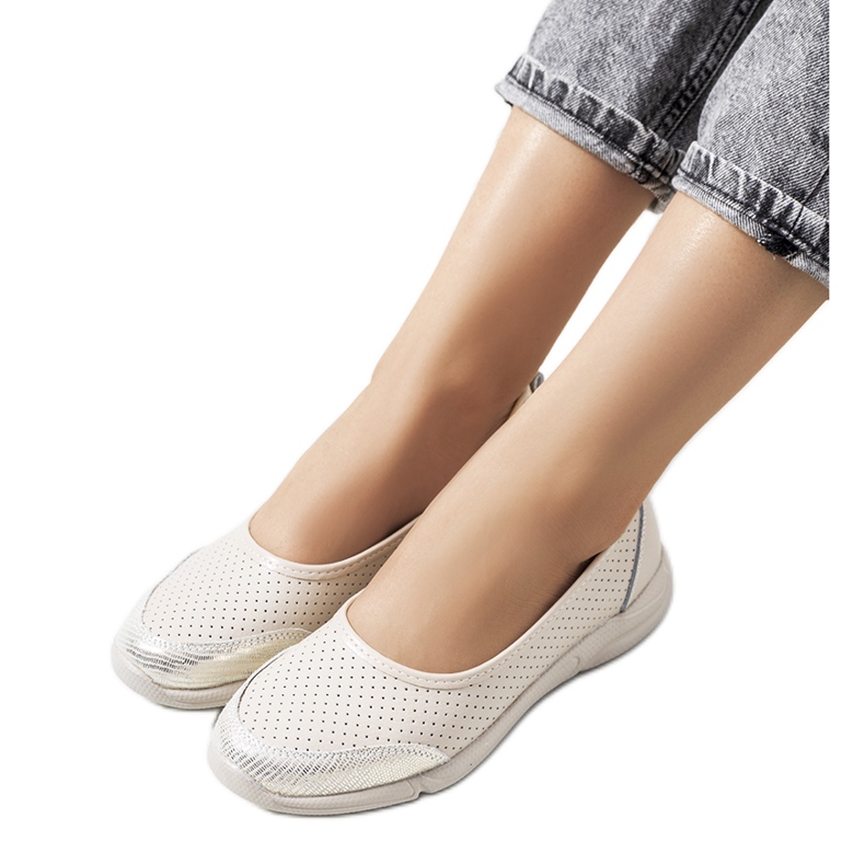 Mirjam beige nahkabalerinat