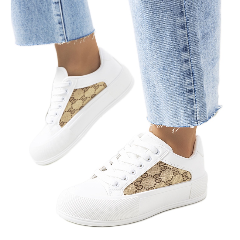 Valkoiset ja ruskeat tennarit Birkett-alustalla valkoinen