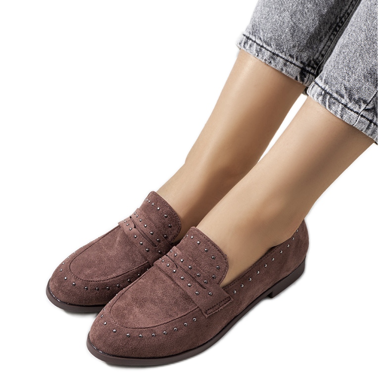 Ruskeat nahkakengät Ishana-napeilla