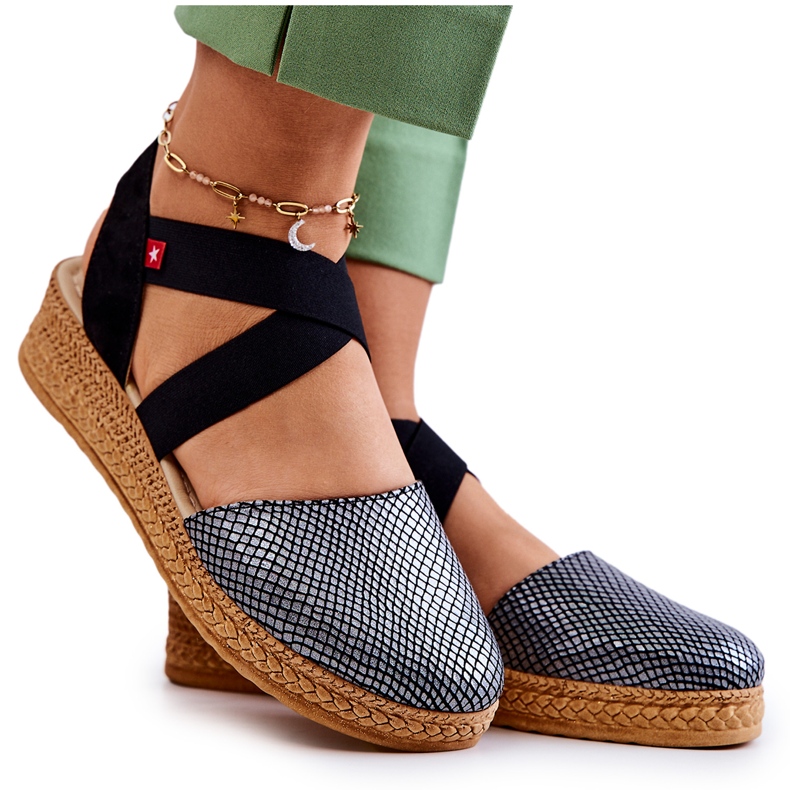 Muodikkaat naisten espadrillit Big Star JJ276035 musta hopea