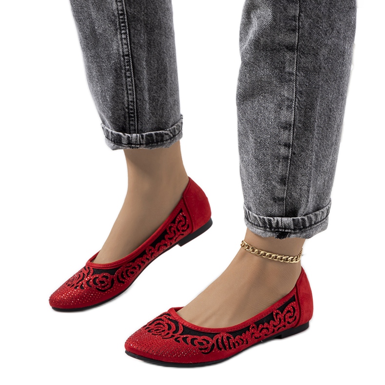 Red Astrid harjakattoiset balerinat punainen