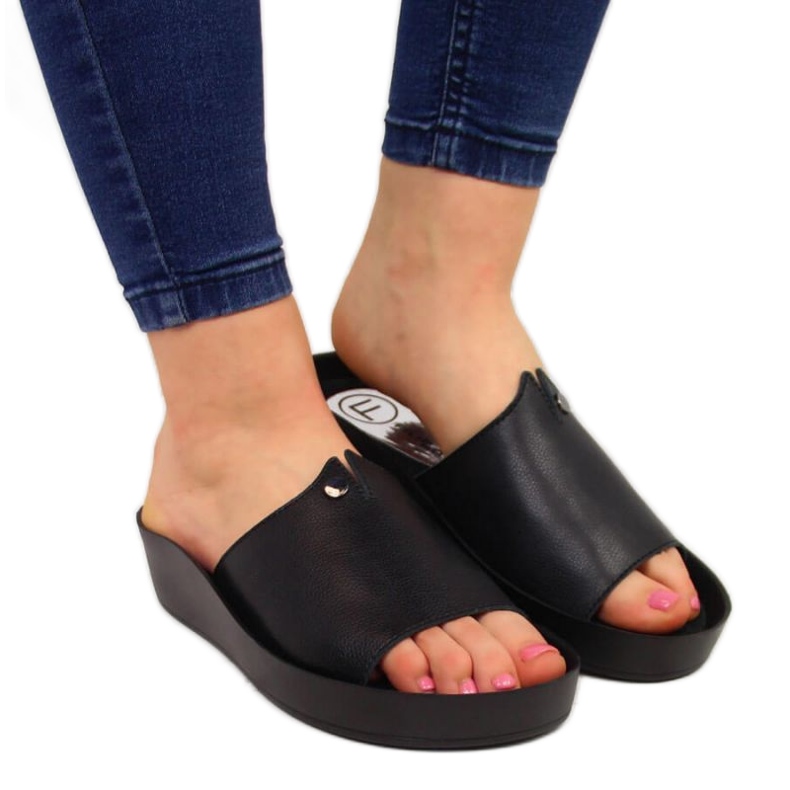 Nahkaiset alustatossut Filippo W PAW199A mustat