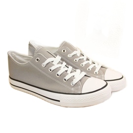 Atleticon harmaat matalat lenkkarit