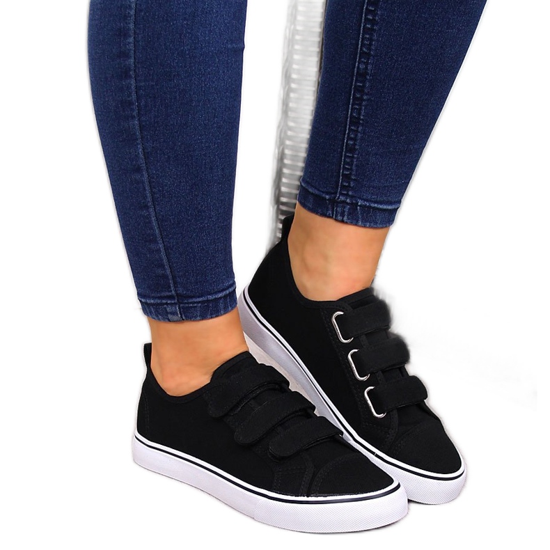 Mustat Atleticon matalat tarranauhat tekstiililenkkarit