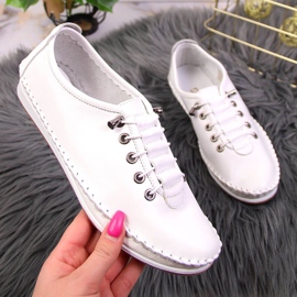 Naisten valkoiset Artiker-nahkaiset kengät