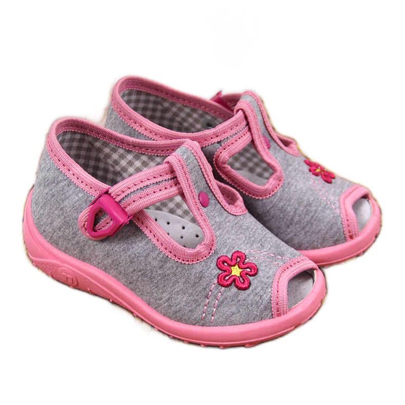 Tyttöjen tossut, sandaalit, kodinharmaa Nazo vaaleanpunainen