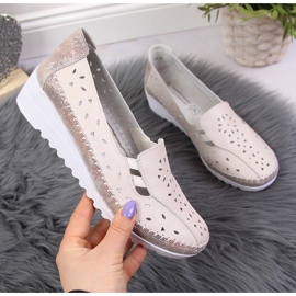 Mukavat naisten nahkakengät, beige T.Sokolski