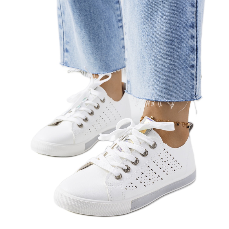 Impi naisten valkoiset ja harmaat tennarit valkoinen