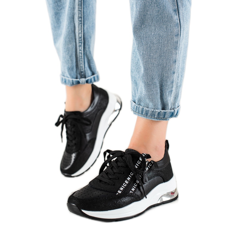 Goodin Nahkaiset tennarit vetoketjulla musta