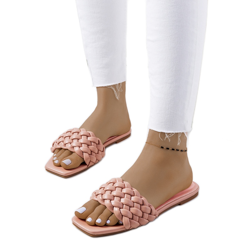 D'Addan vaaleanpunaiset tasakorkoiset sandaalit vaaleanpunainen