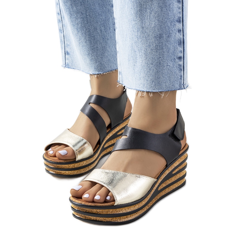 Kultaiset espadrillit Burley-kiiloissa kultainen