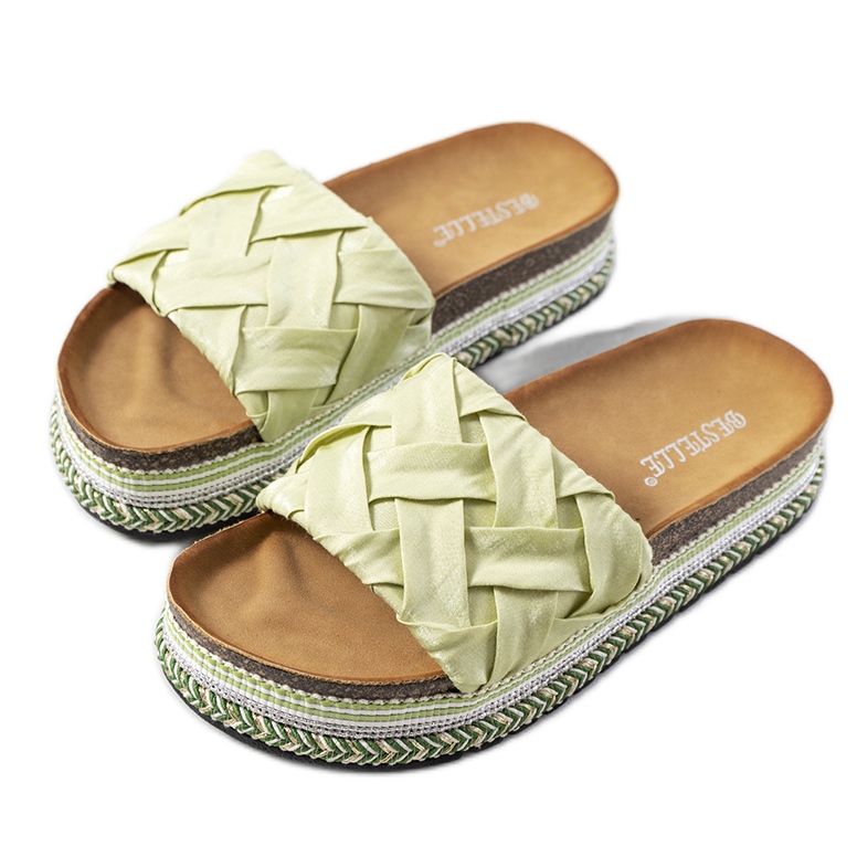 Vihreät varvastossut Vadna-korkkipohjassa