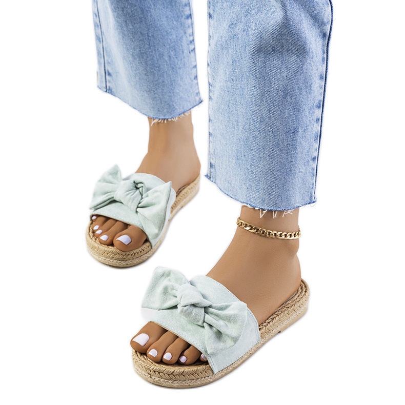 Vihreät tossut Madelen-rusetilla