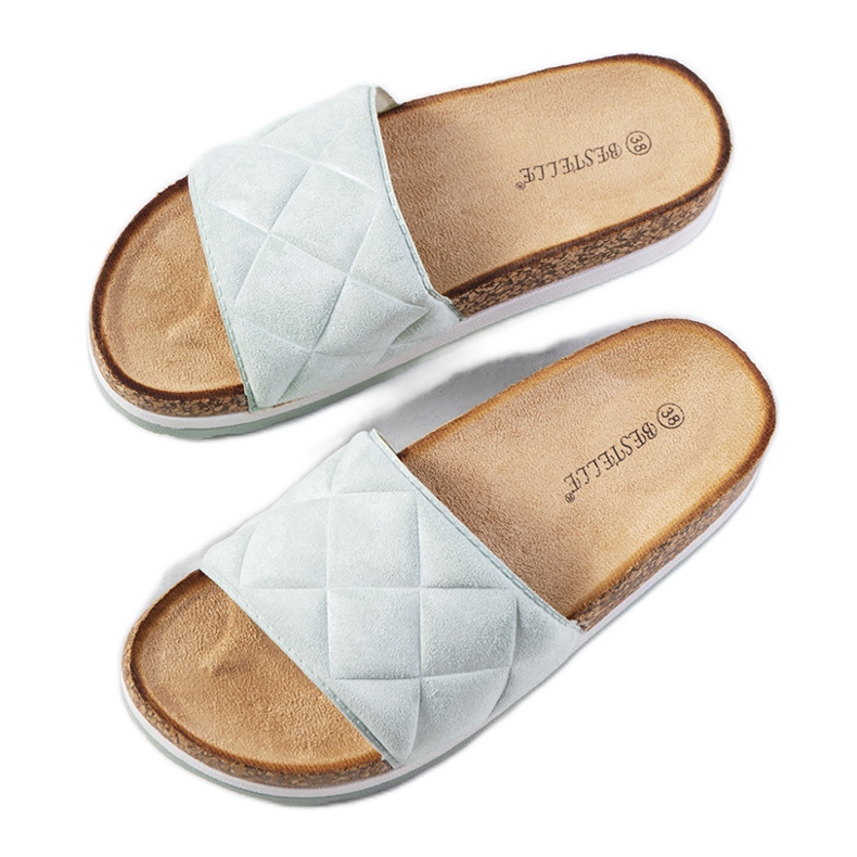 Vihreät sandaalit Galtsin korkkipohjassa