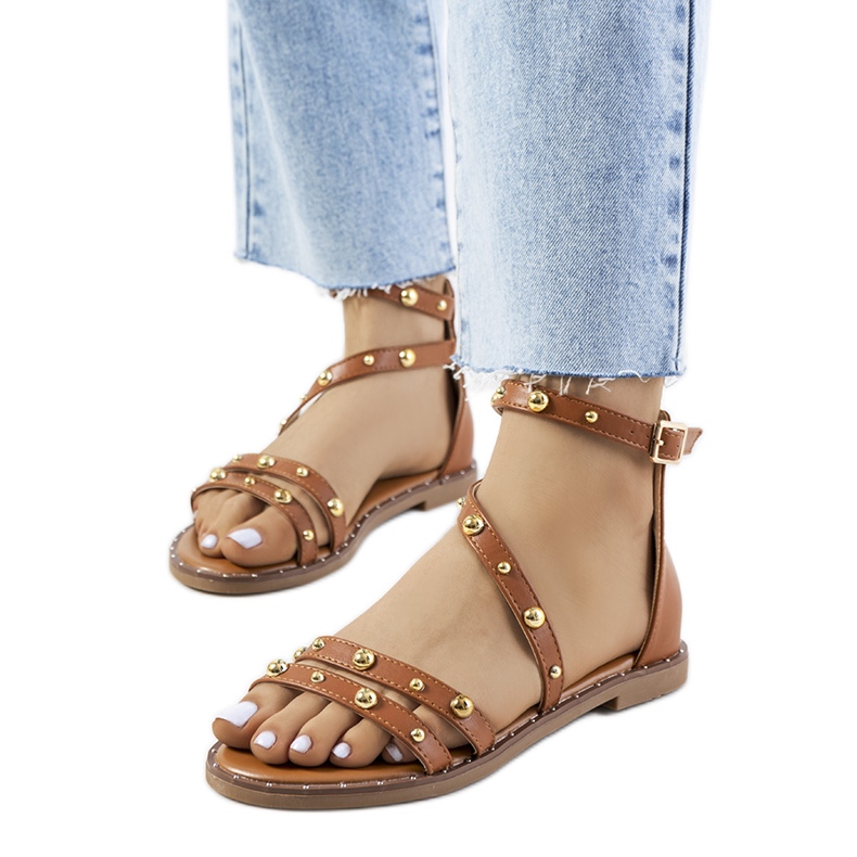 Kroltin ruskeat nastalliset sandaalit