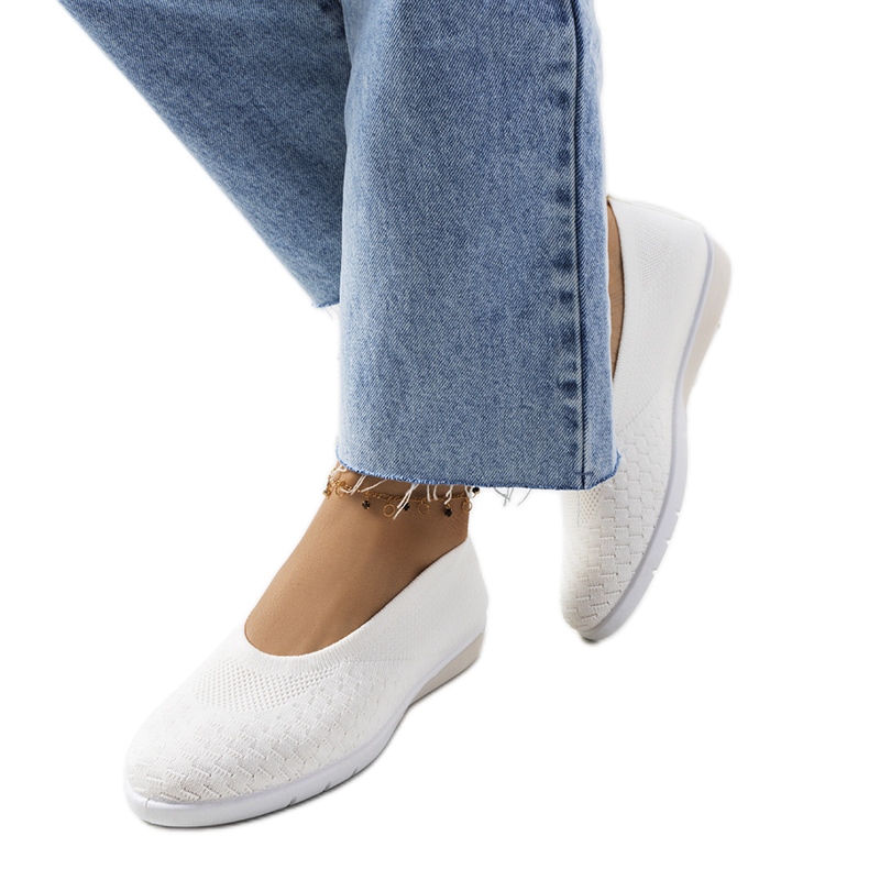 Bellion naisten beige-lenkkarit ekru