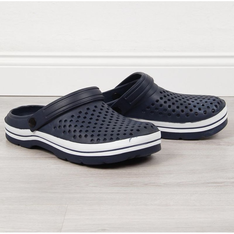 Uutiset M EVE301B laivastonsiniset harjakattoiset vaahtomuovitossut laivastonsininen