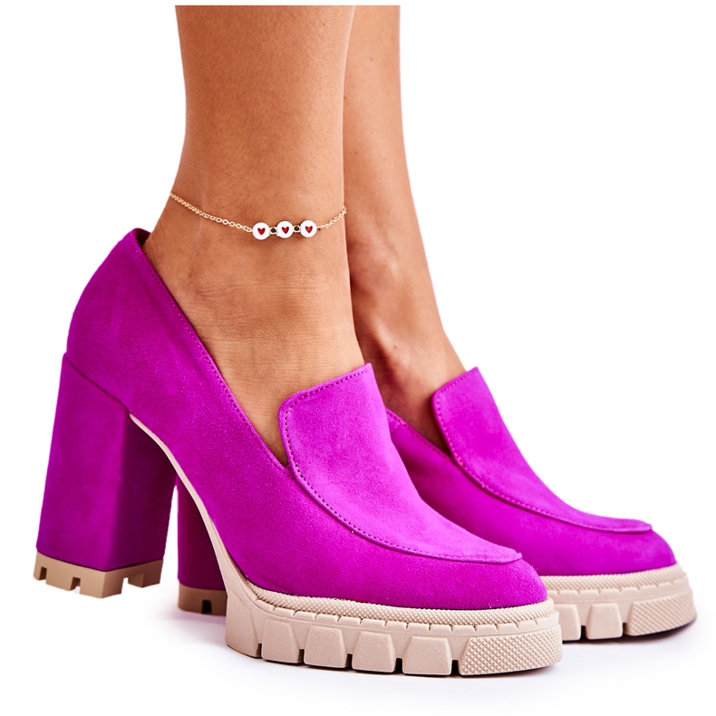 Muodikkaat pumput Lewski Shoes 3196 Fuchsia alustalla vaaleanpunainen