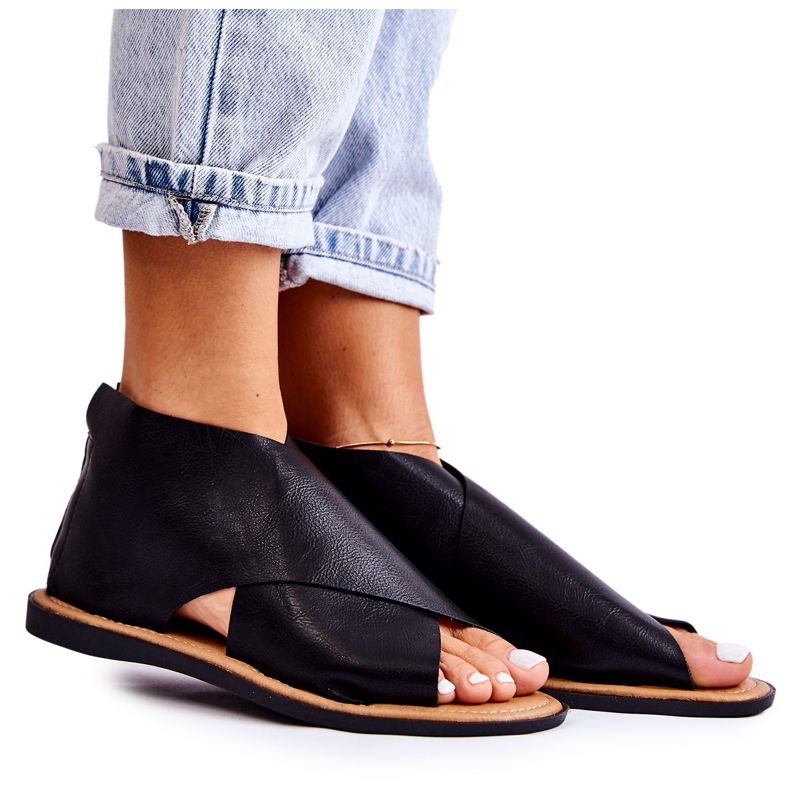 S.Barski Naisten mustat nahkaiset Catalise-sandaalit