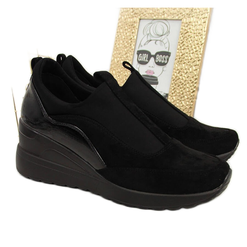 Naisten mustat kiilalenkkarit Vinceza