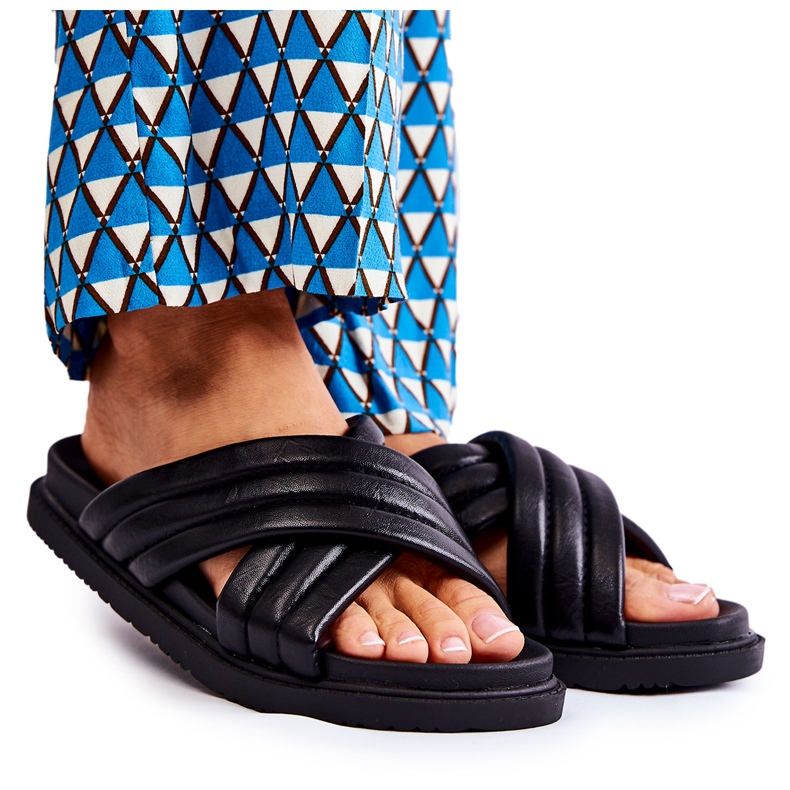 PJ1 Klassiset naisten mustat nahkatossut Daron