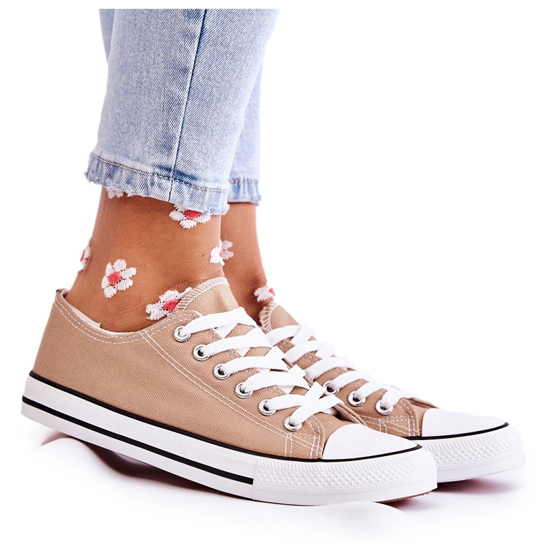 PJ1 Naisten klassiset tennarit, sidotut tummanbeiget, ole minun