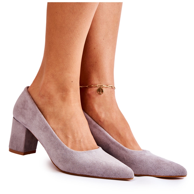 PS1 Klassiset mokkanahkapumput harmaalla Lency-korolla PS1 Klassiset mokkanahkapumput harmaalla Lency-korolla