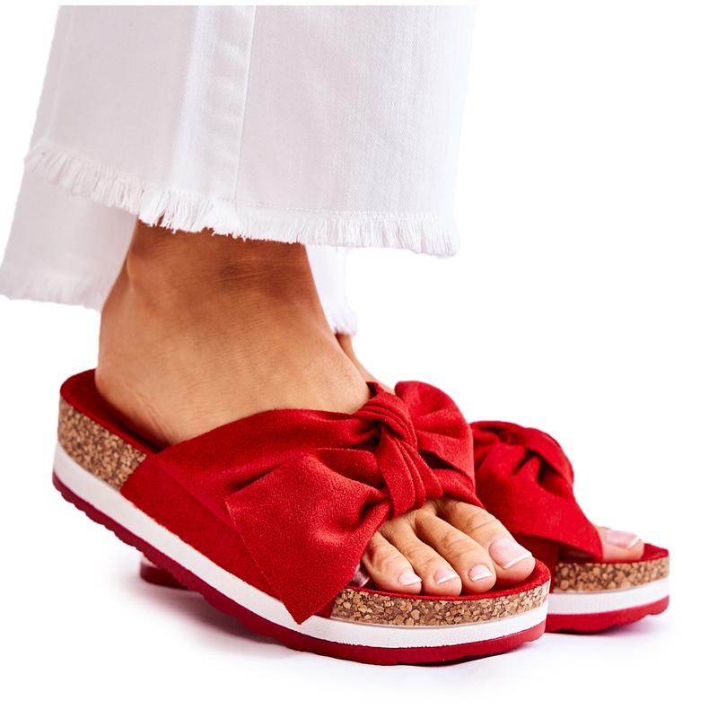 PG1 Varvastossut niin mukavalla punaisella alustalla punainen