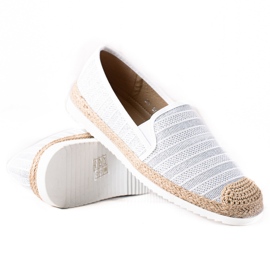 SHELOVET Slip-on espadrillit valkoinen