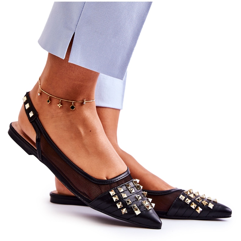 PG1 Naisten balerinat nastoilla Musta Kinley