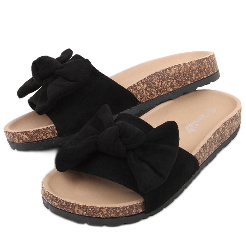 Kiara Musta korkkiliukumäki