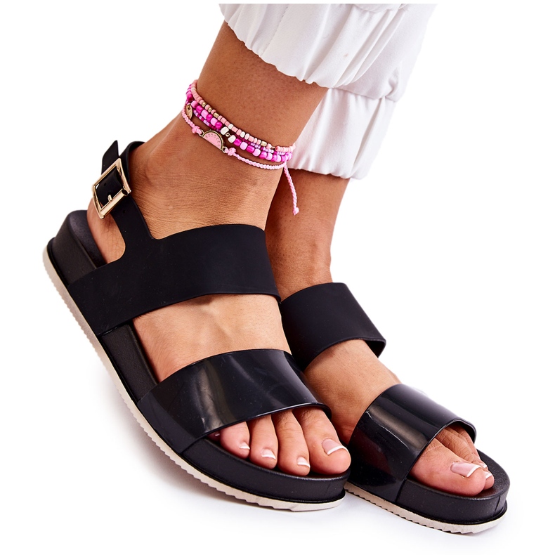 PG1 Kumisandaalit Black Kathia -alustalla musta