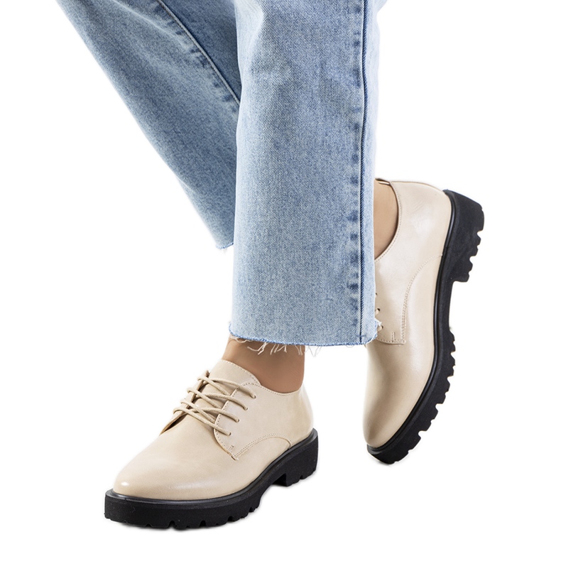 Naisten beige Mungo kengät