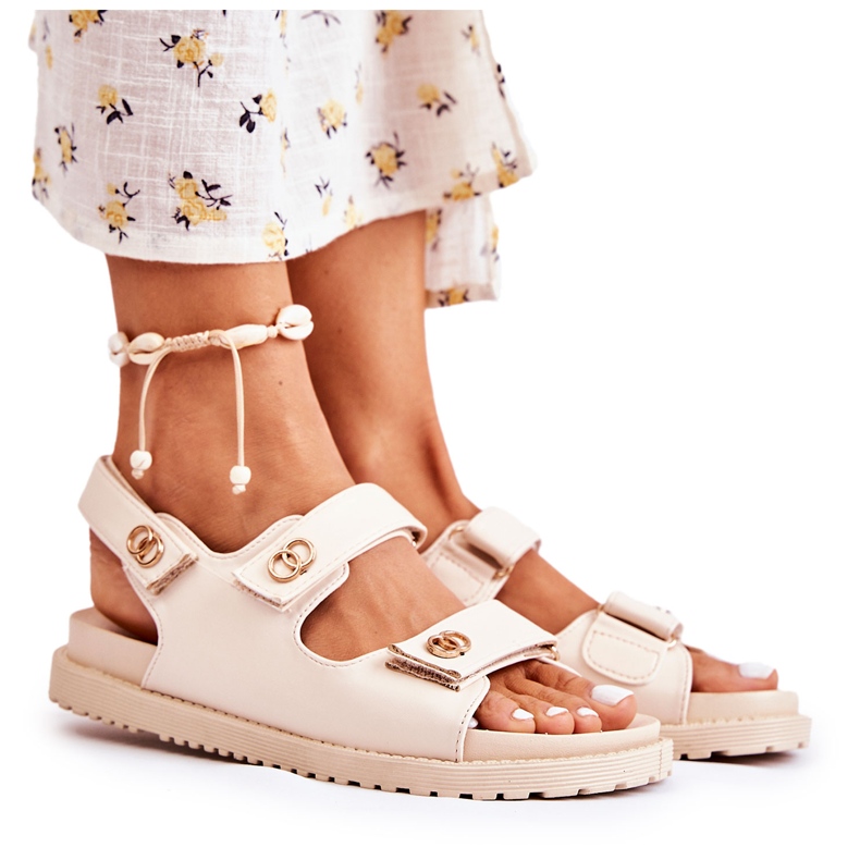 S.Barski Naisten nahkasandaalit koristeellisella, beige