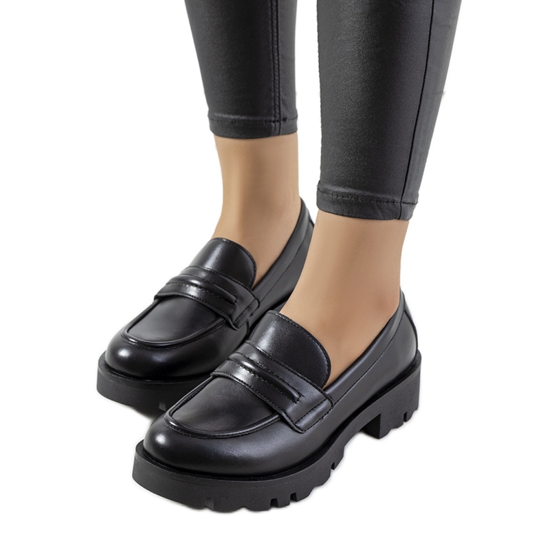 Mustat Crotty-loaferit