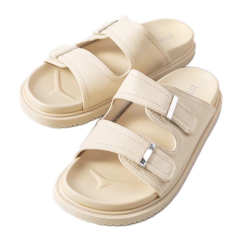 Beiget tossut Boonah-tasolla