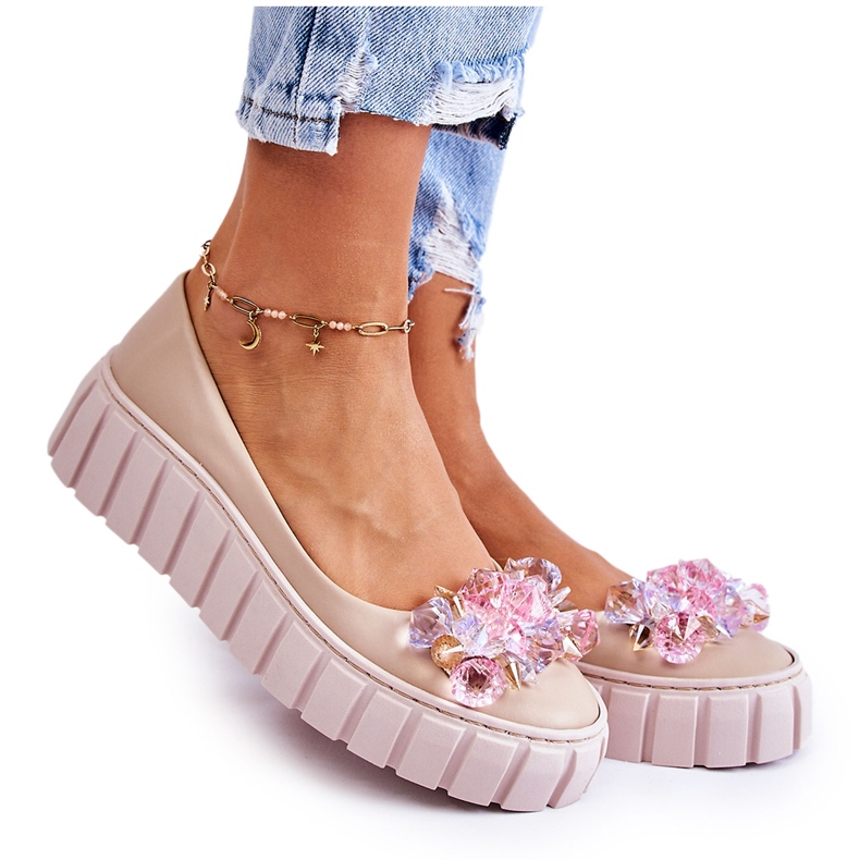 PA2 Nahkaballerinat alustalla beigenvärisellä Ladette-koristeella