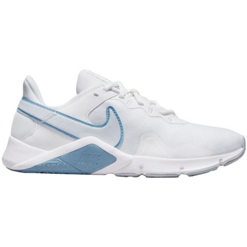 Nike Legend Essential 2 W CQ9545 101 kengät valkoinen