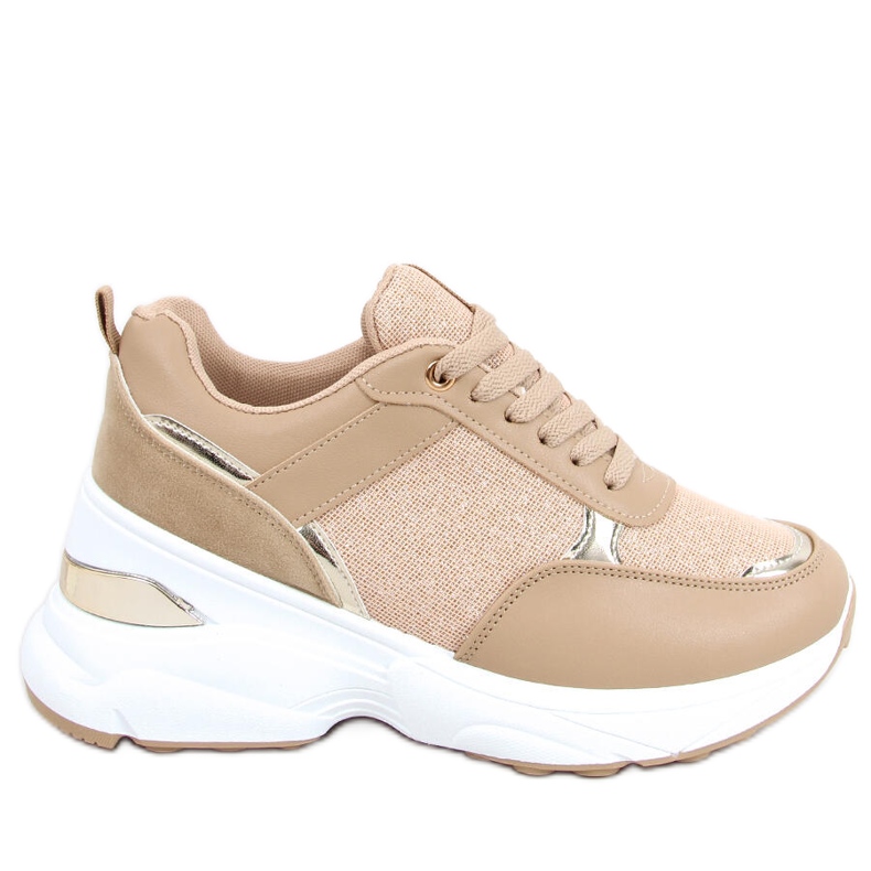 Urheilukengät piilotetussa Dafne Khaki -kiilakorossa beige