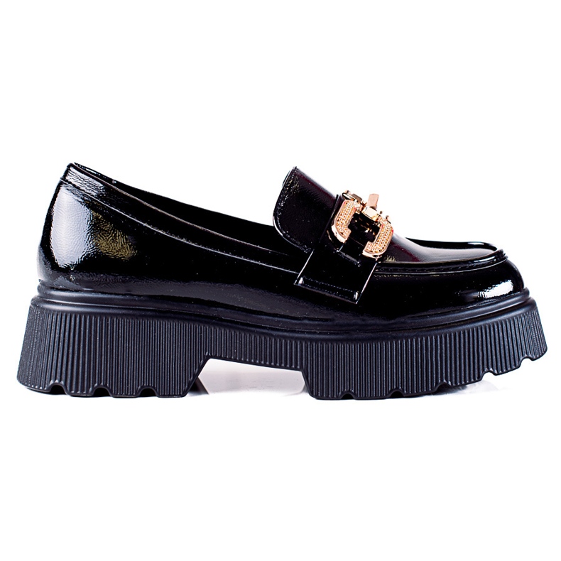 Mustaksi lakatut Vinceza-kengät