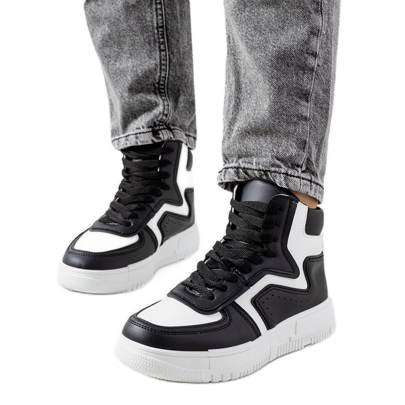 Black Rosed -nilkkalenkkarit musta