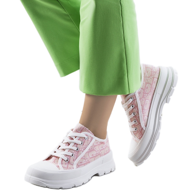 Vaaleanpunaiset lenkkarit Valida-alustalla valkoinen