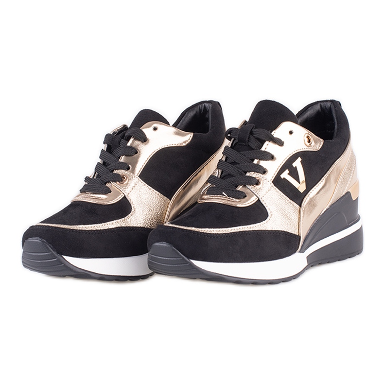 Vinceza Mustat ja kullanväriset naisten Potocki-lenkkarit kiilakorolla kultainen