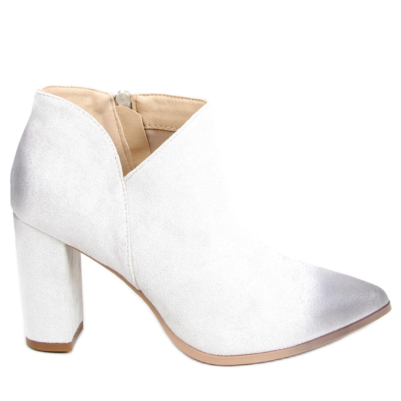 Ankaran harmaat nilkkurit