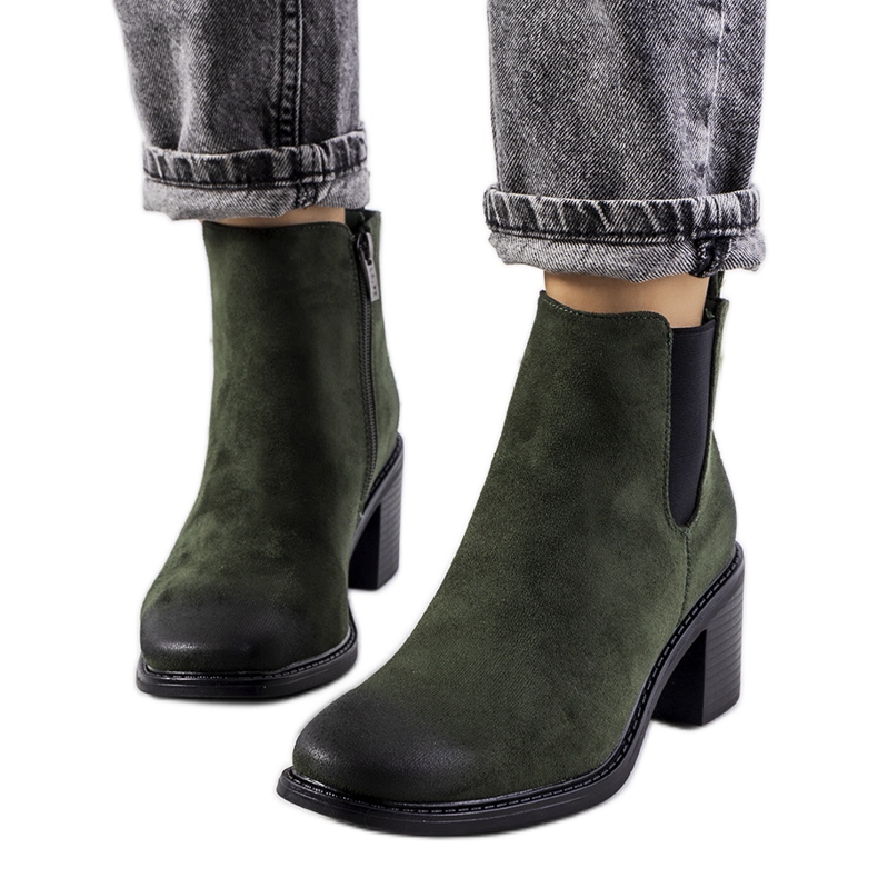 Vihreät Aston saappaat