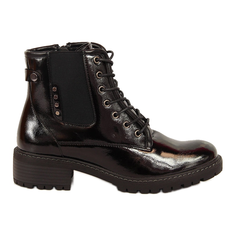 Naisten mustat eristetyt saappaat, lakattu Vinceza