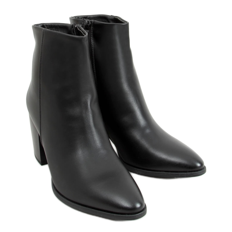 Vegas Mustat korkokengät