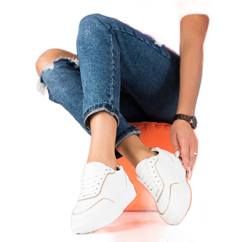 Naisten valkoiset Shelovet-lenkkarit, joissa kultainen vuori valkoinen